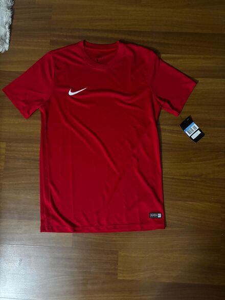 Nike Kırmızı Spor T-Shirt