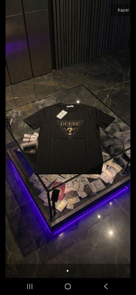 Guess Siyah T-Shirt