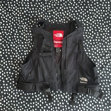 Supreme The North Face Yelek