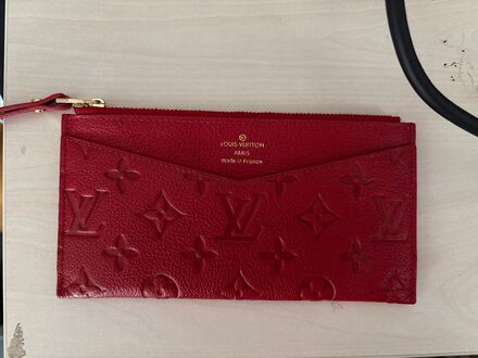 Louis Vuitton Kırmızı Cüzdan