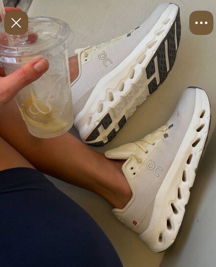 On Running Beyaz Sneaker