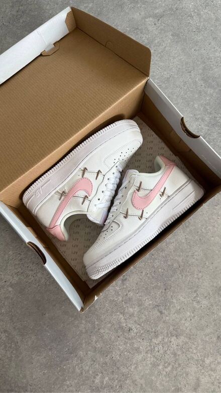 Nike Air Force 1 Low Pink Metallic Rose