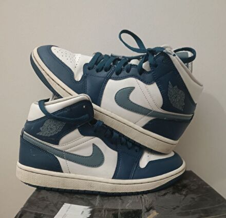 Air Jordan 1 Mid French Blue (W)
