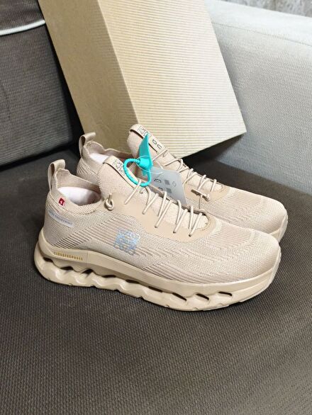 On Running ithall unisex 39 numara