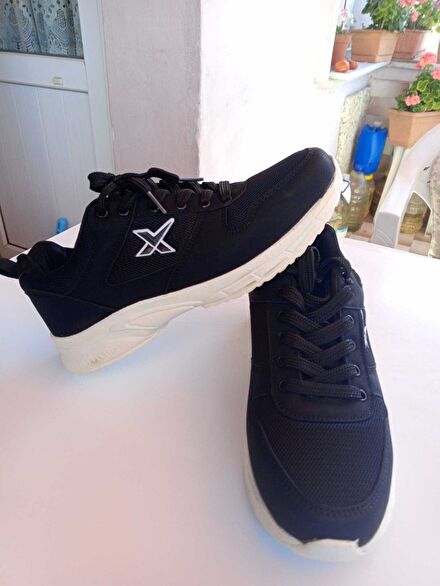 Siyah Sneaker Ayakkabı