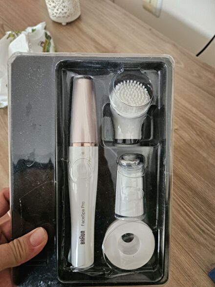 Braun Yüz Temizleme Cihazı Seti