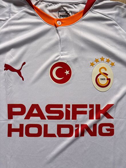 Galatasaray 2026 2027 Deplasman Forma