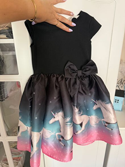 Hm Unicorn Desenli Siyah Elbise