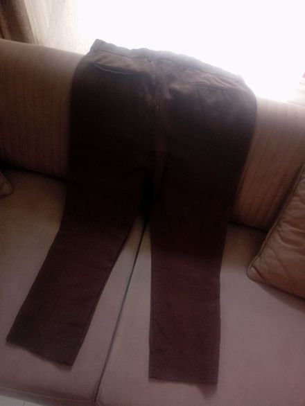 Kahverengi Pantolon