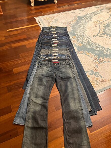 Levis 512 Bootcut Jean