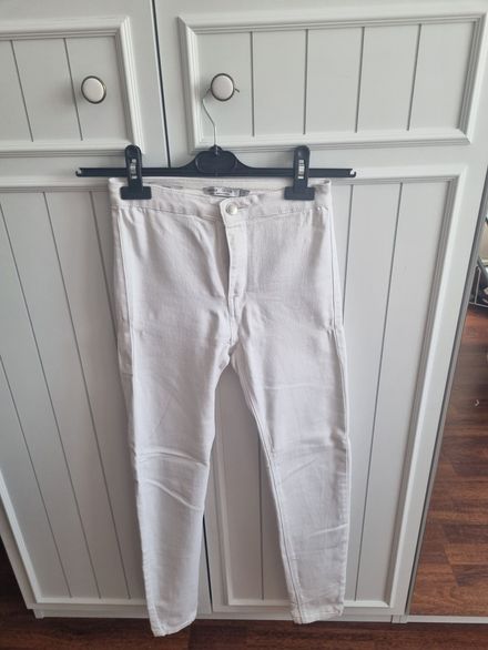 Bershka Beyaz Jean Pantolon