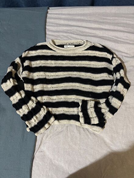Pull and Bear Çizgili Ajurlu Kazak