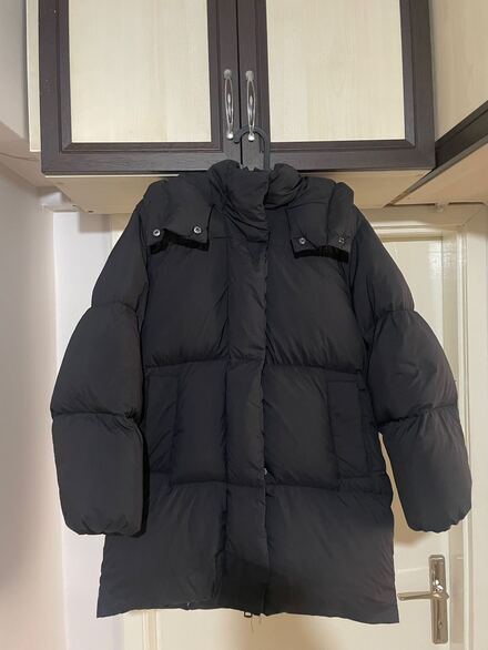 Zara Siyah Mont