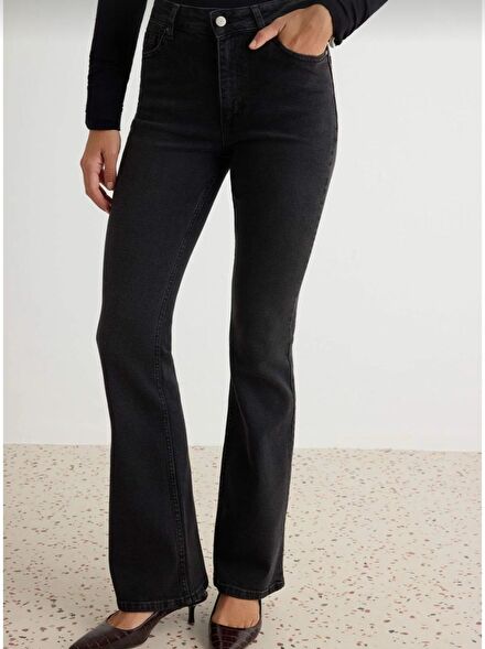 Siyah Flare Jean Pantolon