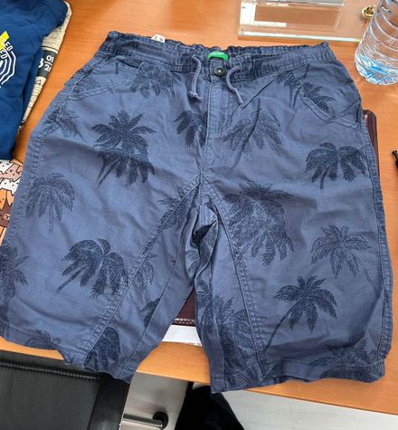 Benetton erkek çocuk kapti şort