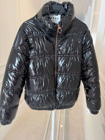 DKNY Parlak Siyah Mont