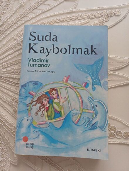 Suda Kaybolmak Kitabı