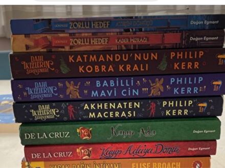 Macera kitabı setleri toplam üç set
