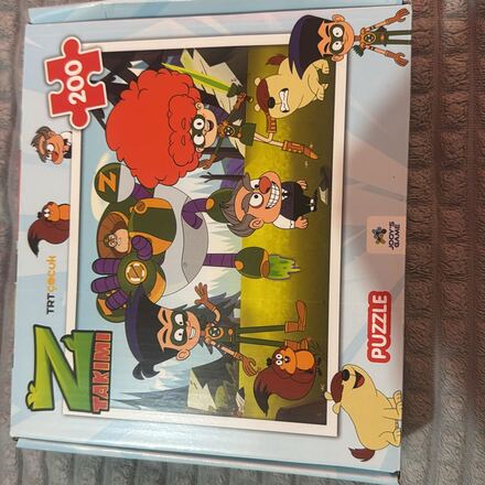 200 Parça TRT Çocuk Takımı Puzzle