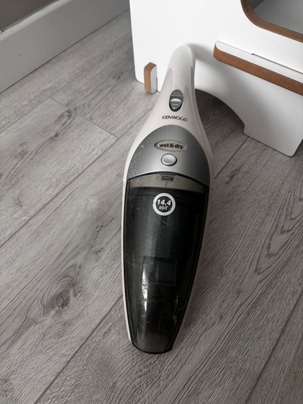 Kenwood Islak Kuru El Süpürgesi