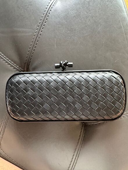 Bottega clutch