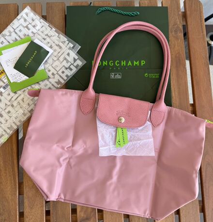 Longchamp M pink
