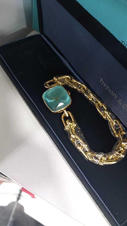 Tiffany & Co Saat