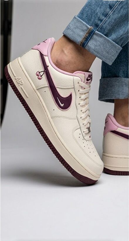 Nike Air Force 1 Kadın Spor Ayakkabı
