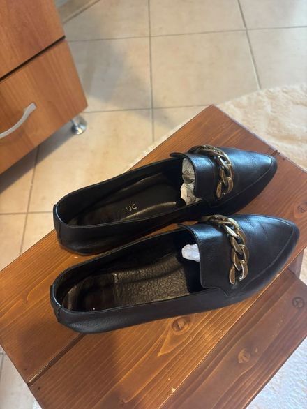 Siyah Zincir Detaylı Loafer Ayakkabı