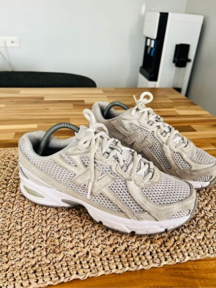 New Balance Sneaker