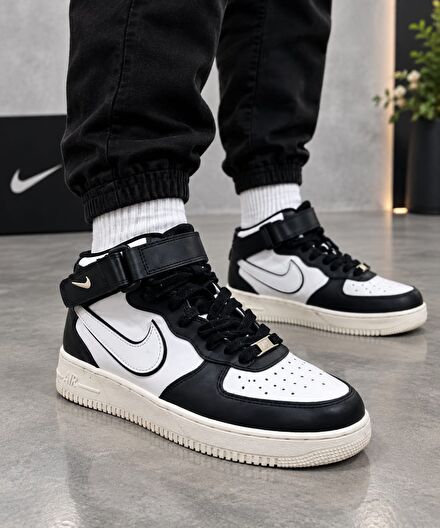 Nike Siyah Beyaz Spor Ayakkabı
