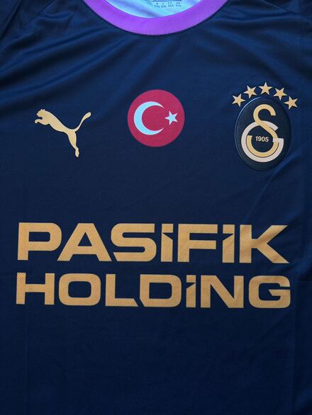 Galatasaray Yeni Sezon 2026 Siyah Forma
