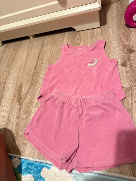 Pembe Karpuzlu İkili Takım