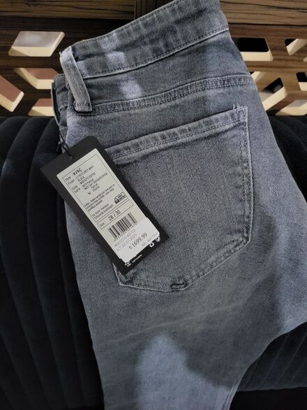 Mavi Denim pantolonlar