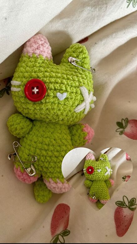Zombie Hello Kitty İLAN AÇTIRIN