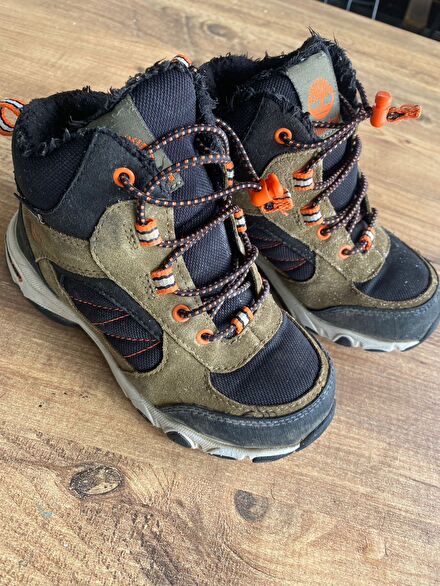 Timberland bot