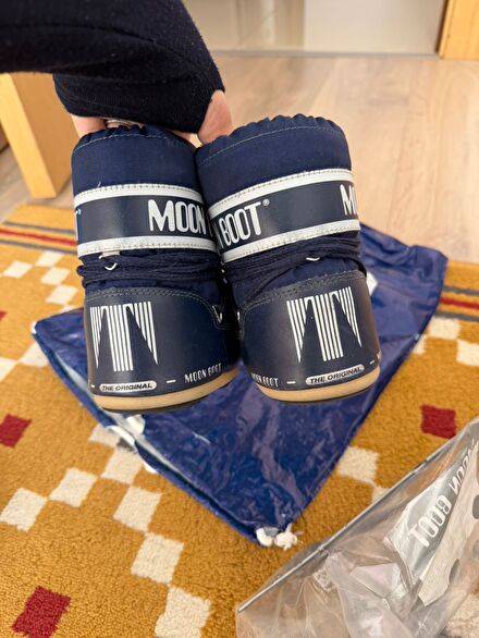 Moon Boot Lacivert Kar Botu