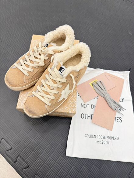 Golden Goose Süet Sneaker Seti