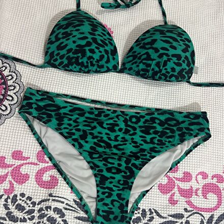 Leopar Desenli Bikini Takımı