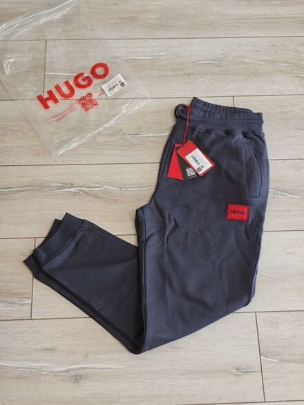 HUGO BOSS EŞOFMAN ALTI