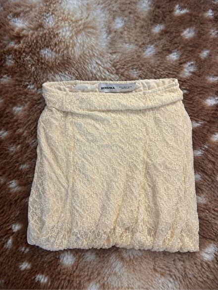 bershka dantel etek ⋆˚࿔