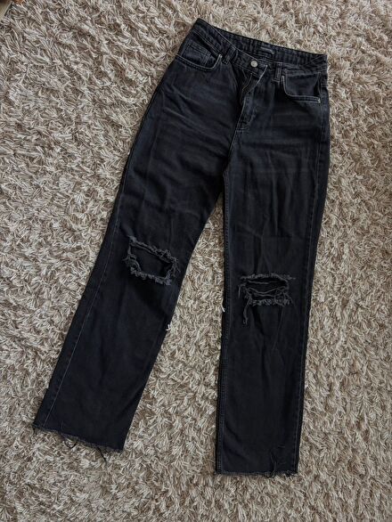 Straight Baggy Yırtık Pantolon