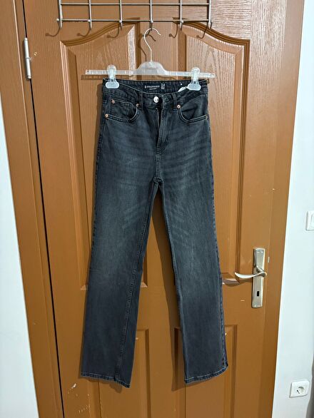 Stradivarius D98 Siyah Jean Pantolon