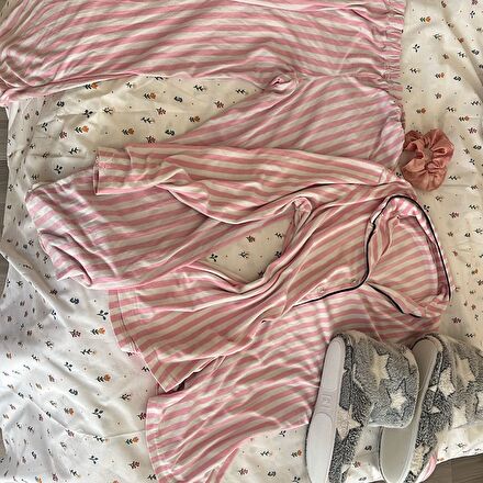 Victoria Secret Pembe Pijama Takımı