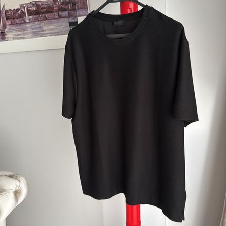 Siyah Doku T-Shirt