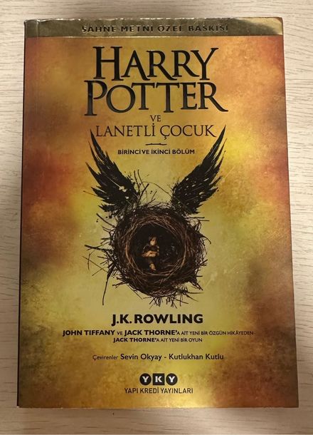 Harry Potter ve Lanetli Çocuk Kitabı