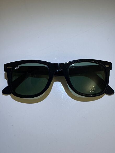 Ray Ban Wayfarer Siyah Güneş Gözlüğü