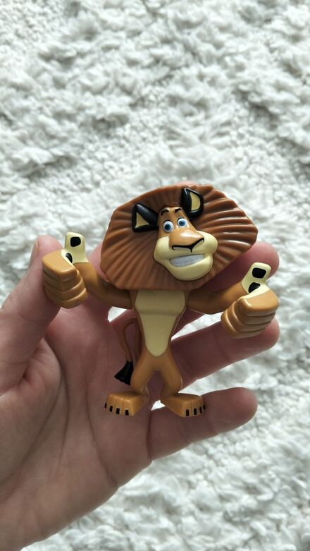 Madagaskar Aslan Figür