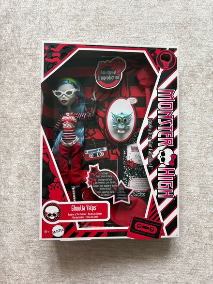 MONSTER HİGH GHOULIA YELPS 🧠