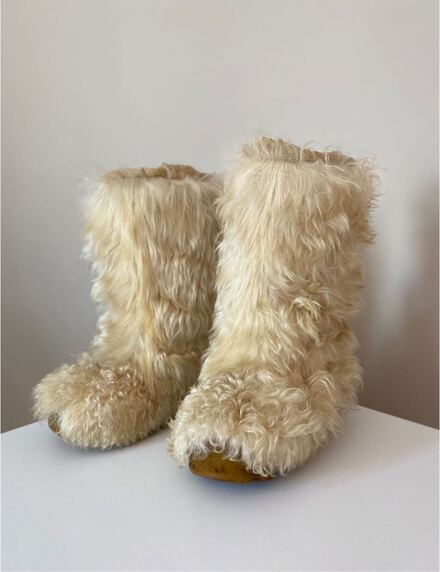 yeti krem tüylü bot